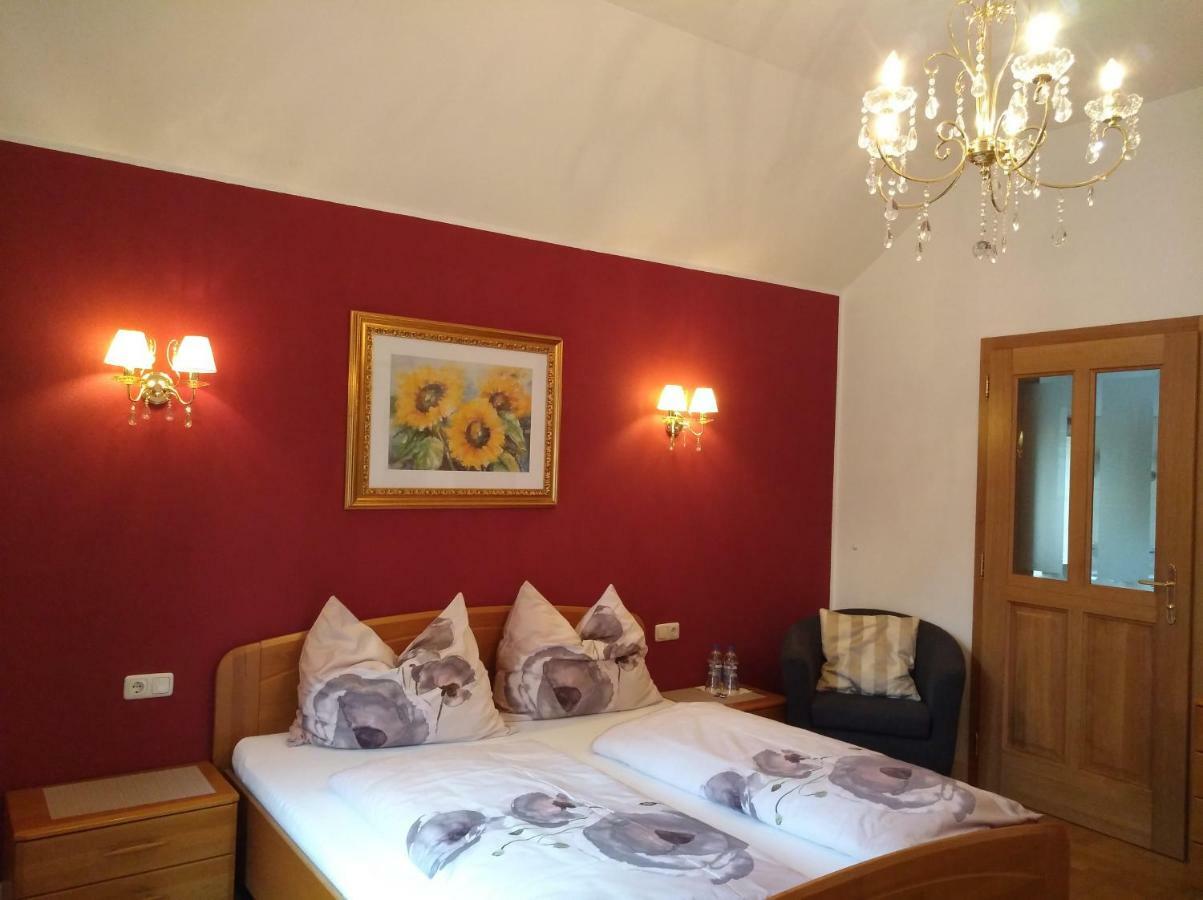 Gaestezimmer Bruehl Markt Sankt Florian Exteriér fotografie